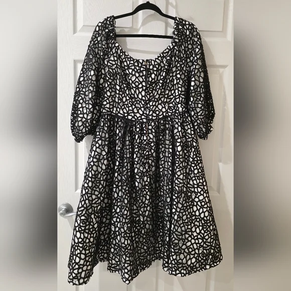 NWT XL Vixen Lady Van Tassel Dress - Picture 2 of 4